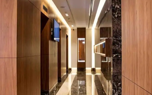 A Spectacular Suite Apartment on a new High Rise