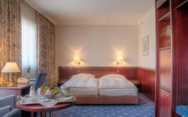 Hotel Ambassador Bosten
