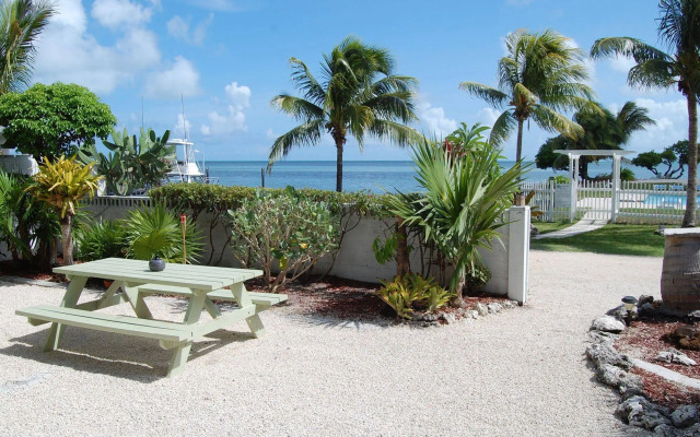 Seascape Resort & Marina