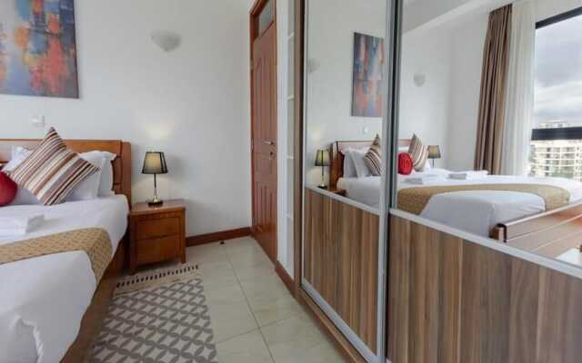 Fahari Suites by Homes By Della