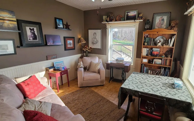 Seaweed and Sod Farm Bed & Breakfast