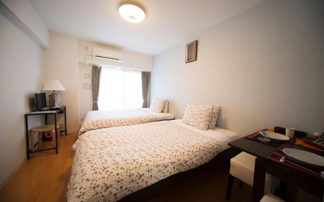 Swiss Kyoto Horikawa West Guesthouse