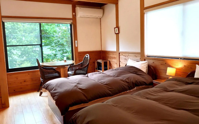 Yufuin Flora House