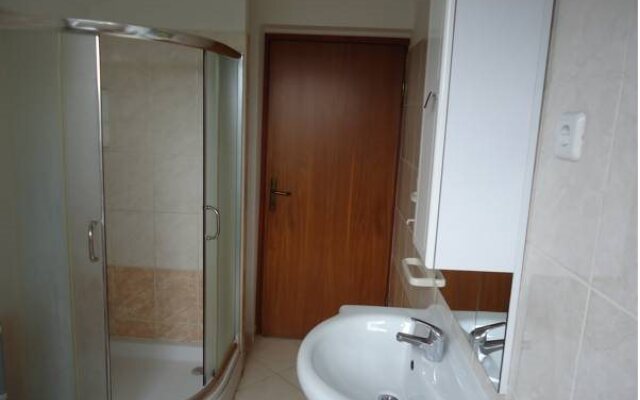 Apartments Arina
