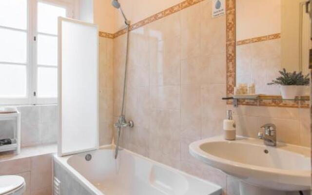 Chalet Relogio Guesthouse