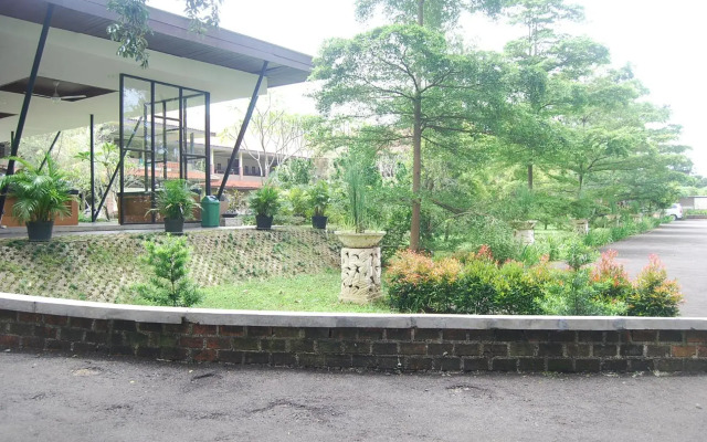Bumi Gumati Convention Resort