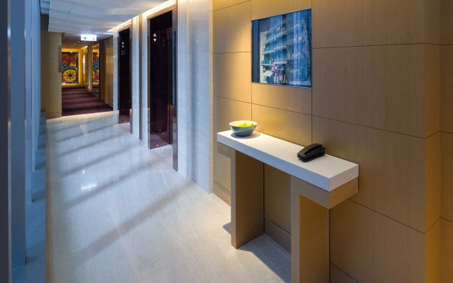 Indigo Hong Kong Island by IHG