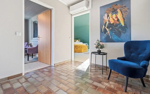 SKY9 Apartments - Homes & Villas