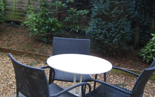 Simpson's Apartments