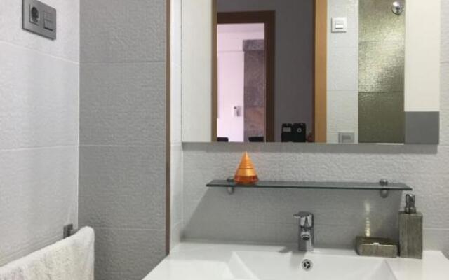 Mimosa Apartment