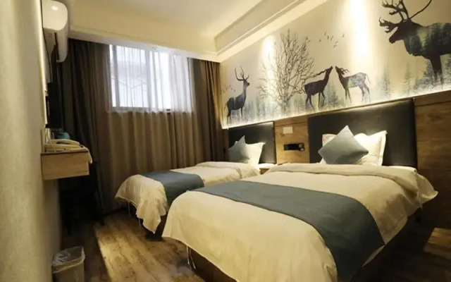 Shell Hotel (Kaifeng Grum Tower Plaza)