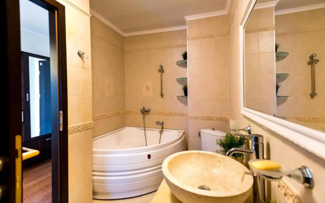 Europroperties Sirena Apartaments
