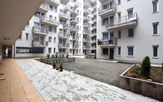 Standard Apartment by Hi5 - Garay