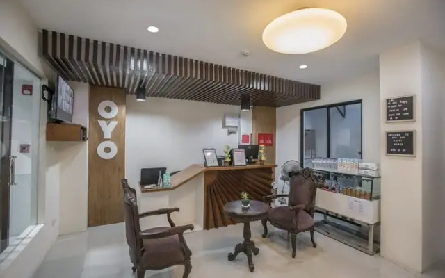 OYO 249 Happy House