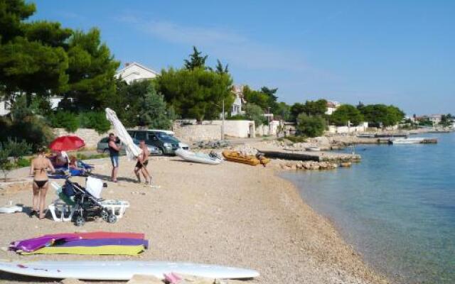 Apartment Obala Petra Kresimira Iv 2