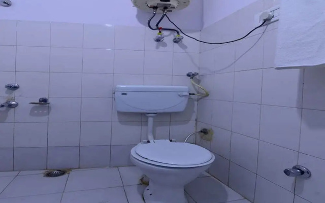 Hotel Silver Face by OYO Rooms