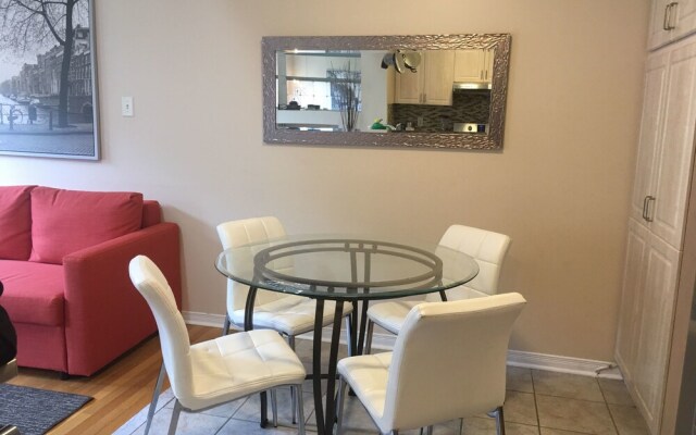 Pelicanstay in Churchill Meadows