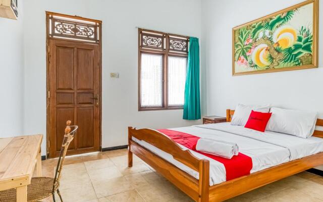 RedDoorz Syariah near Gor Ken Arok