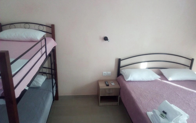 Persefoni Rooms