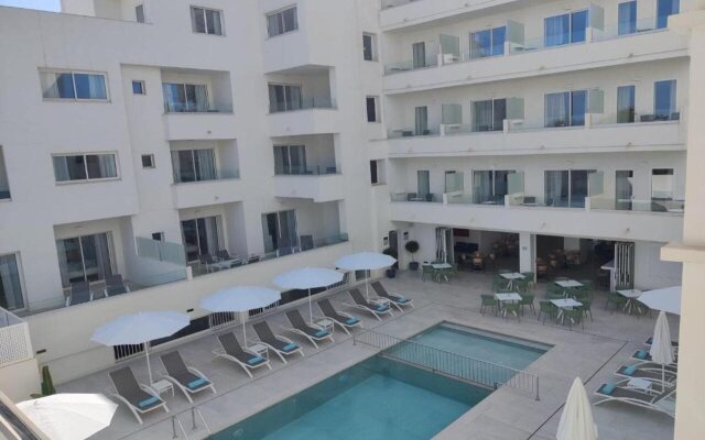 Aparthotel Marina Drach
