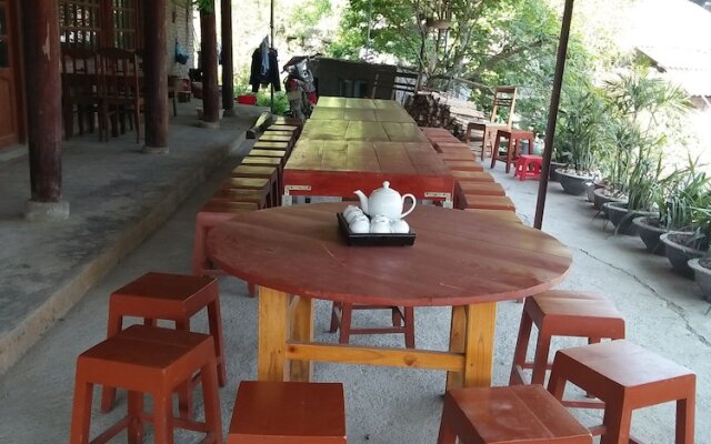 A De Homestay - Hostel