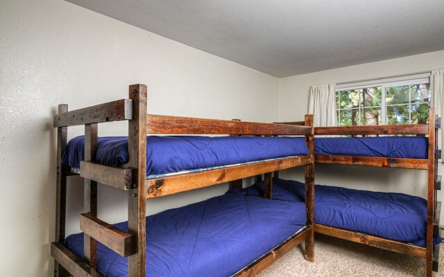 Secluded South Lake Tahoe Home by RedAwning