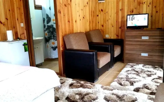 Varlibaş Uyku Sarayi