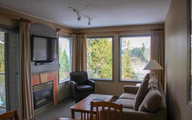 Pacific Shores Resort & Spa