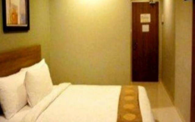 MyHotel