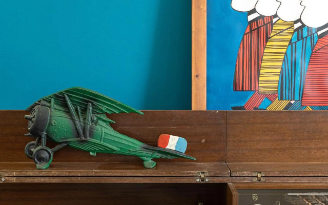 Spacious & Artistic Retro 2 Bedrooms Apt + SAUNA