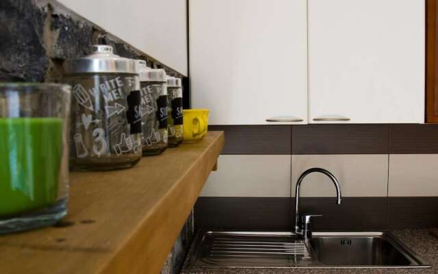 Altido House on the Lake Shore