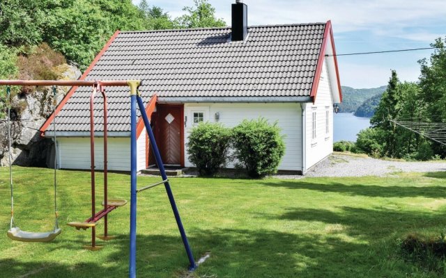 Stunning Home in Lyngdal With 4 Bedrooms