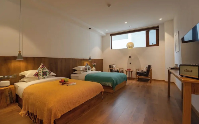 Lijiang Snow Mountain Bengu Hotel (Shuhe Ancient Town Branch)