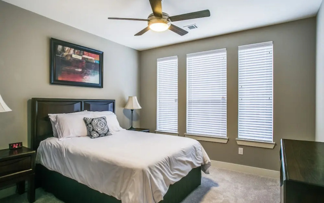 Stylish Frisco 2 bedroom apartments