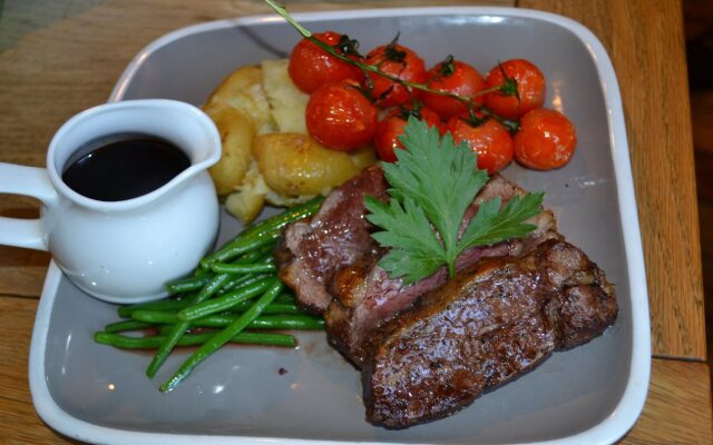 The White Hart Country Inn