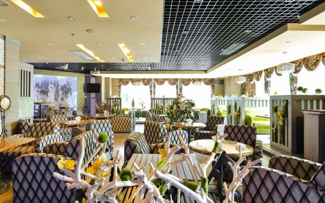 Luxemon Hotel（Pudong Shanghai）