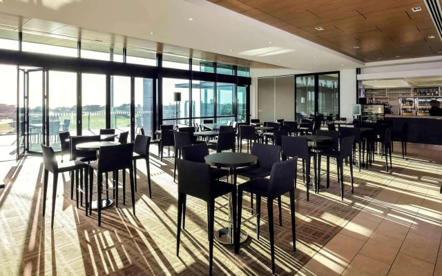 Mercure Portsea