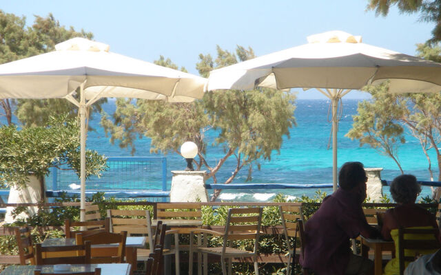 Akti Kastraki Beach