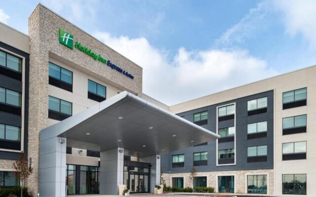 Holiday Inn Express & Suites Romeoville - Joliet North by IHG