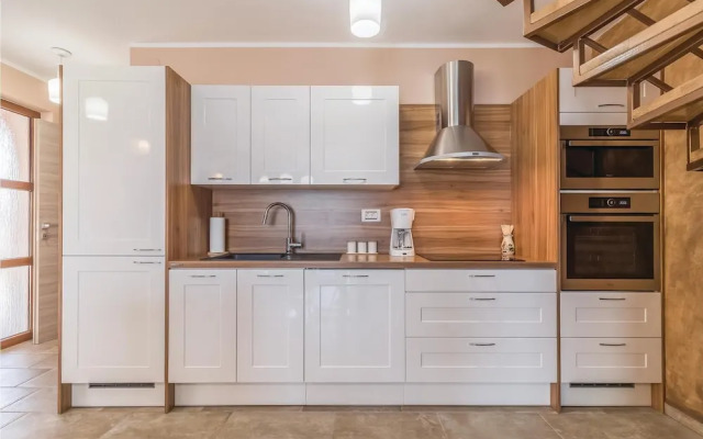 Amazing Home in Pula With Wifi and 2 Bedrooms