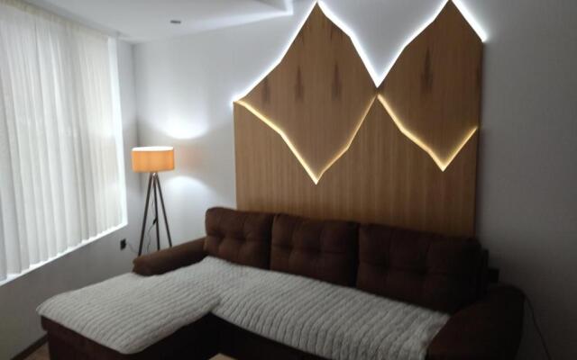 Garnet Star Apartments, Kopaonik, apartman broj 4