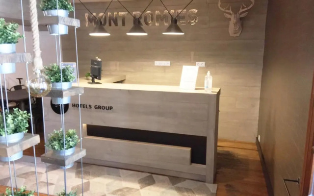 Hotel SNO Mont Romies