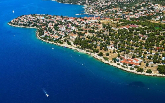 Kata - 100m From sea - A1