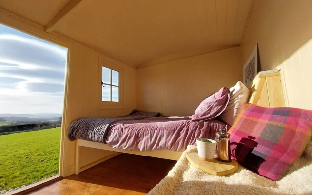 The Musterer's Hut, Outdoor Bath & Valley View