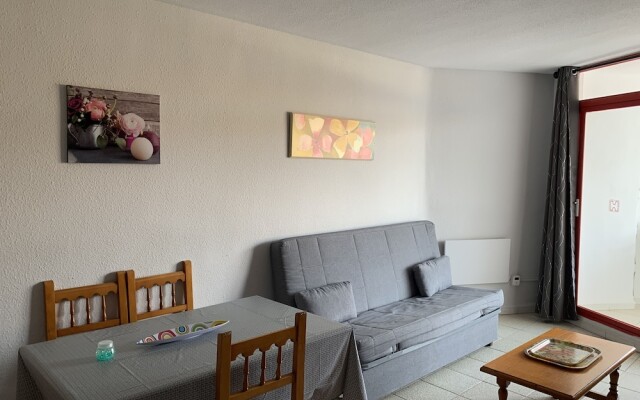 Apartamentos Playa Romana 3000