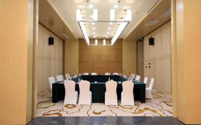 Changsha Hualiang Huatian Holiday Hotel