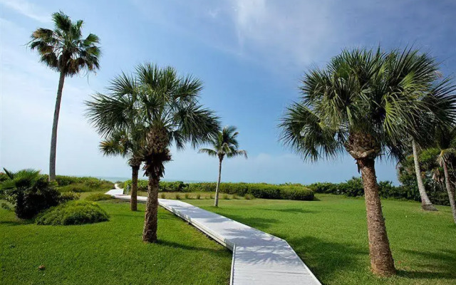 Pelicans Roost Gulf Front Condos