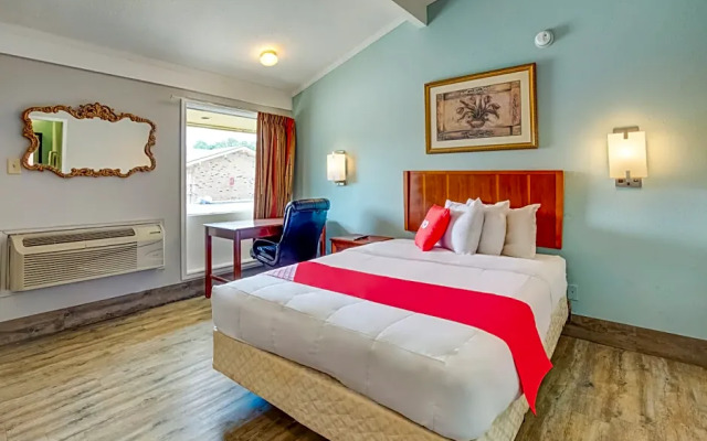OYO Hotel Lake Charles LA I-10