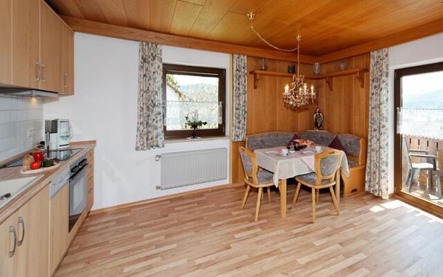 Ferienwohnungen Göstl