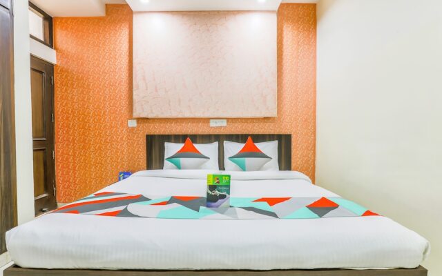 Fabhotel New Dk Palace